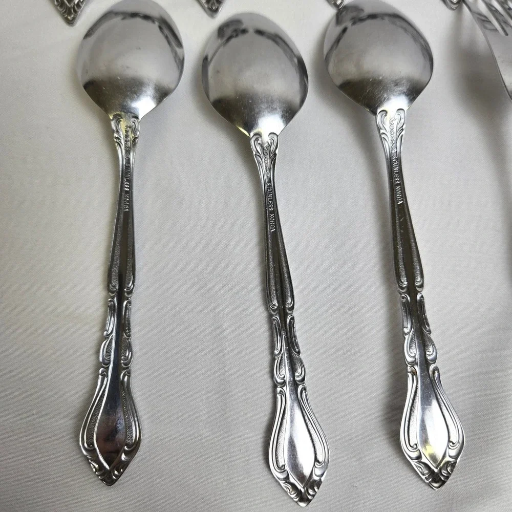 15 Piece Rogers Stainless Korea Flatware Set Auberge Pattern Forks Spoons